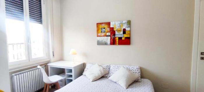 2 Bedroom Gem Near Milano Centrale Fast Wi Fi Kademy House Rom bilde